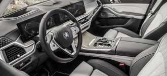 BMW radu X7.
